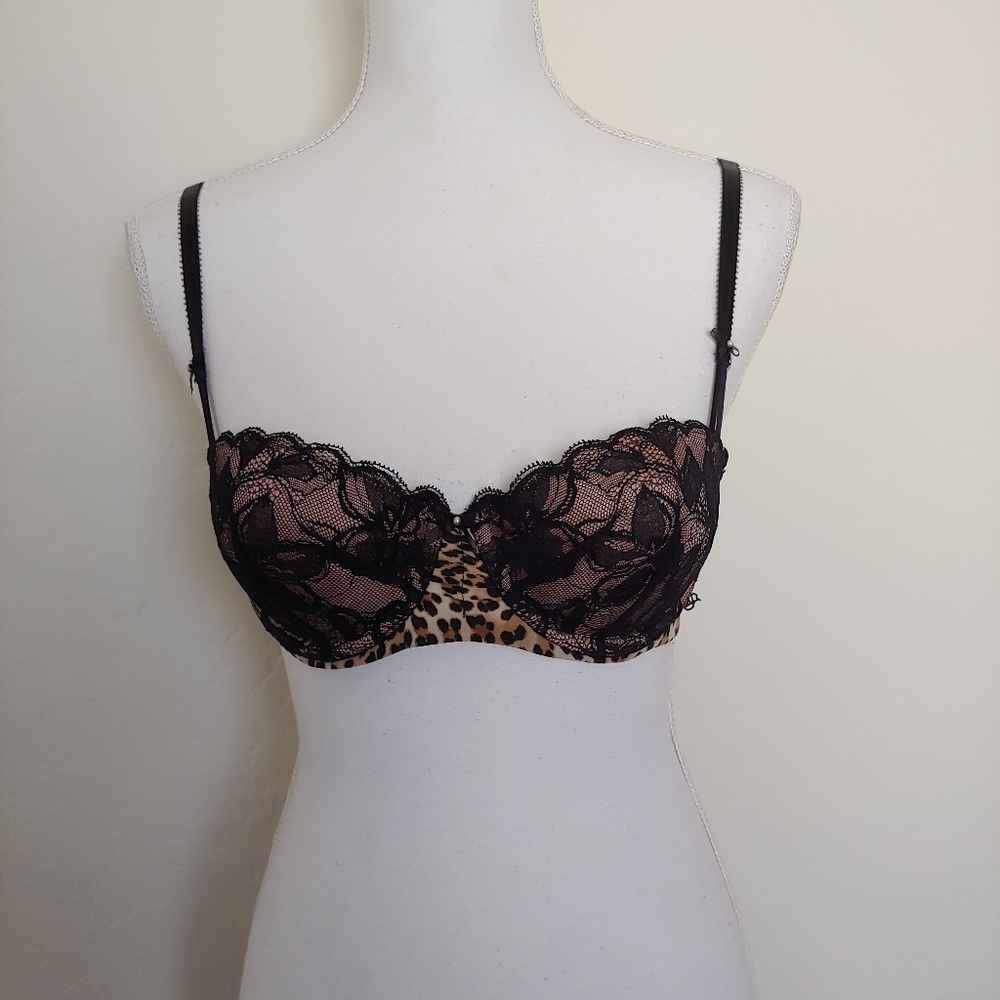 ❗❗❗FINAL SALE❗❗❗Victorias Secret balconette bra